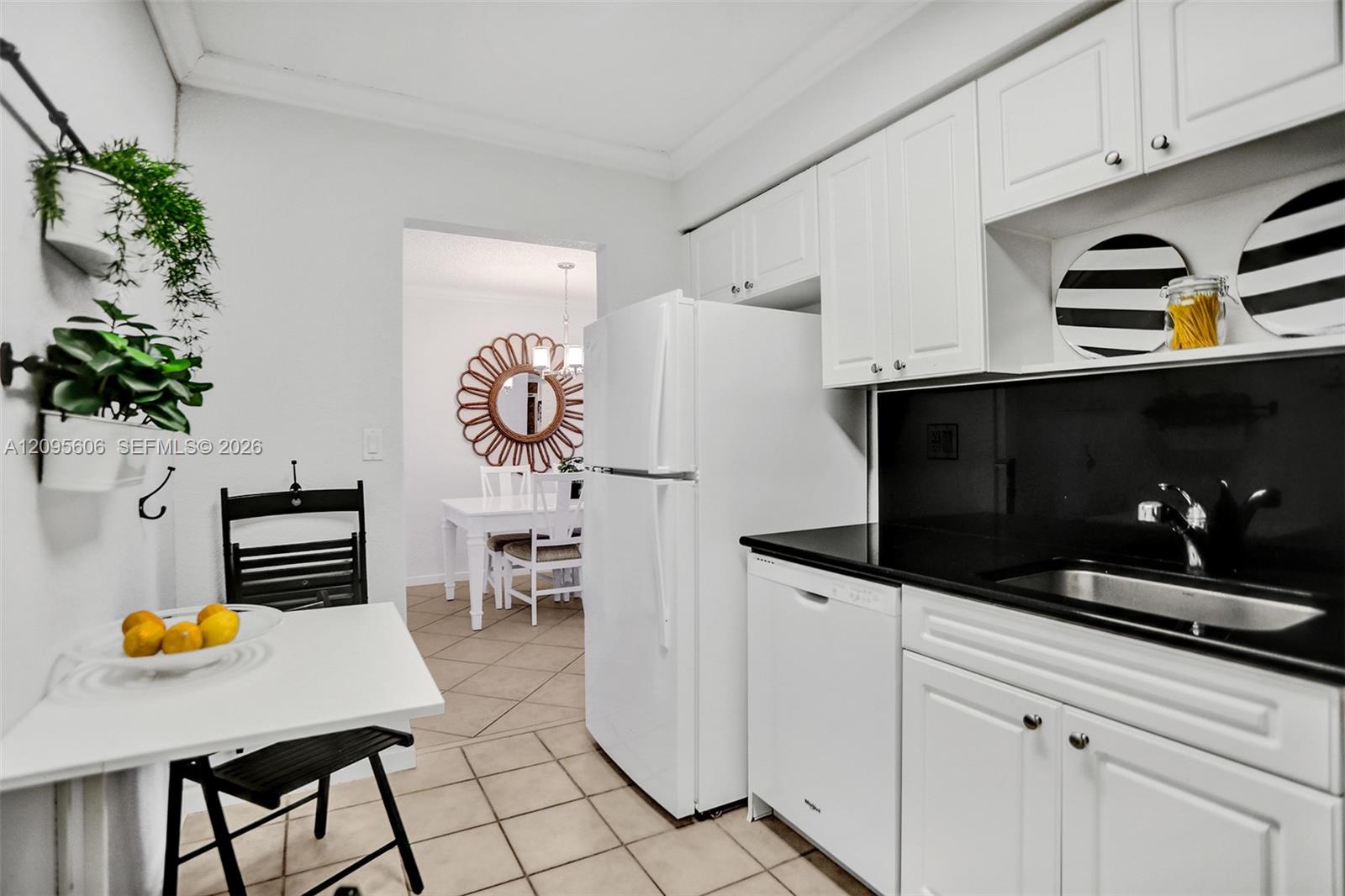 2501 S Ocean Drive 531 (available Dec 10) Property Photo 16