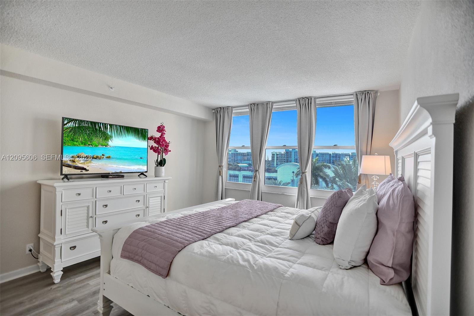 2501 S Ocean Drive 531 (available Dec 10) Property Photo 21