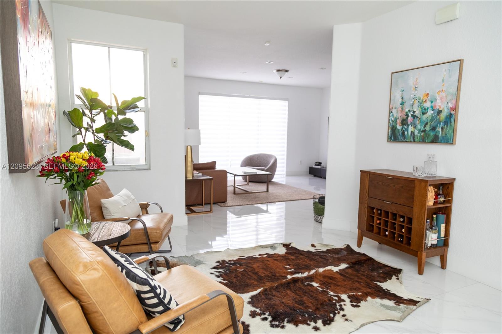 A12095623 Property Photo 3