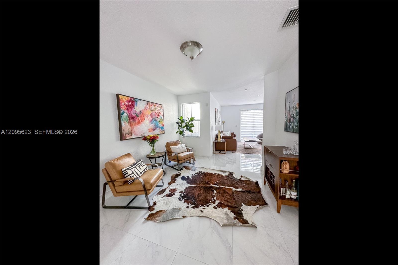 A12095623 Property Photo 4