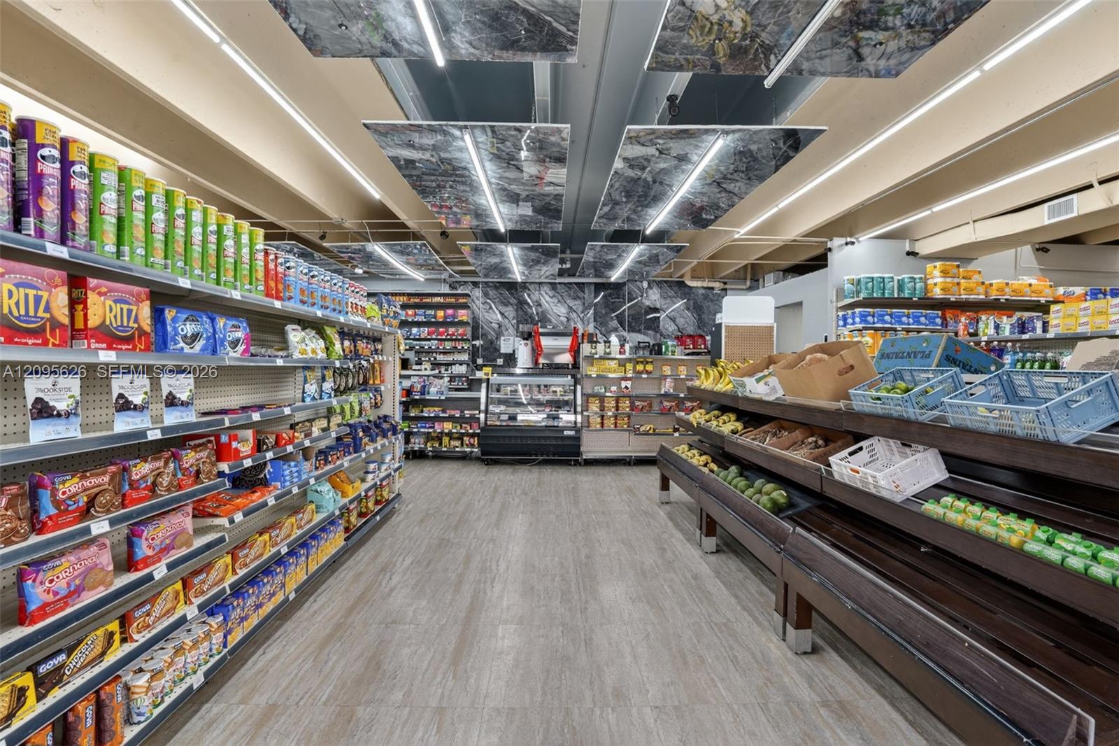 Turnkey Grocery Property Photo 2