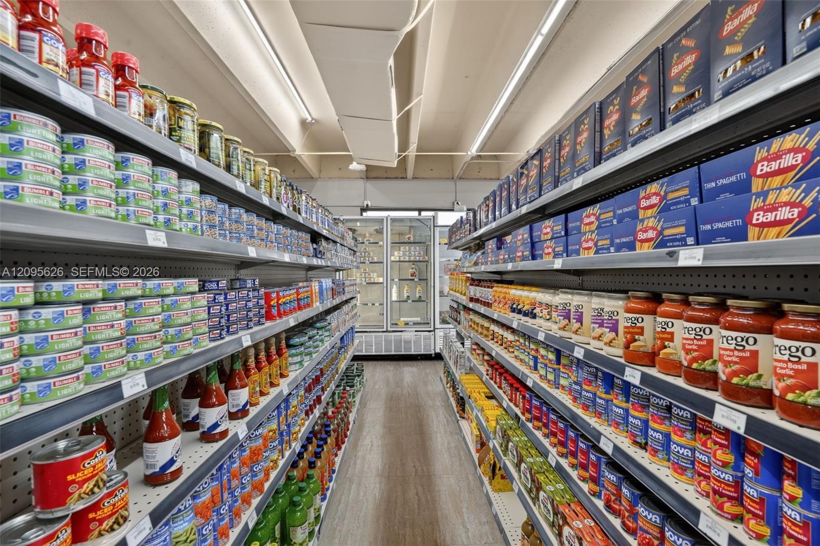Turnkey Grocery Property Photo 8