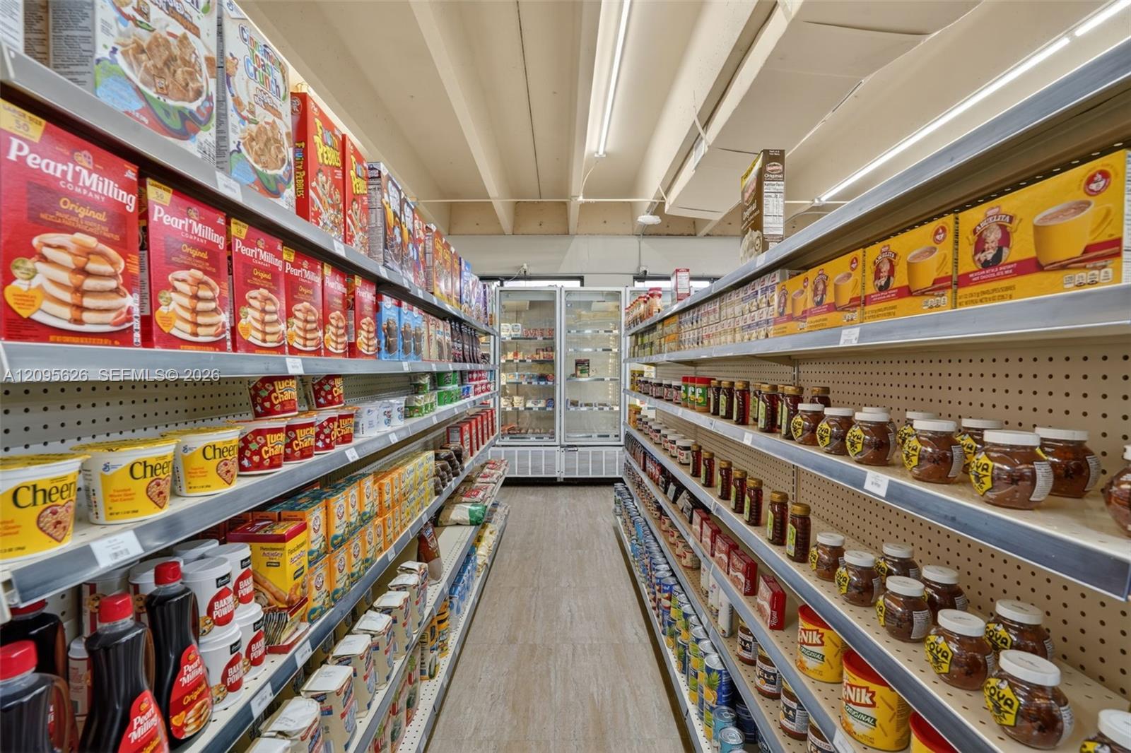 Turnkey Grocery Property Photo 9