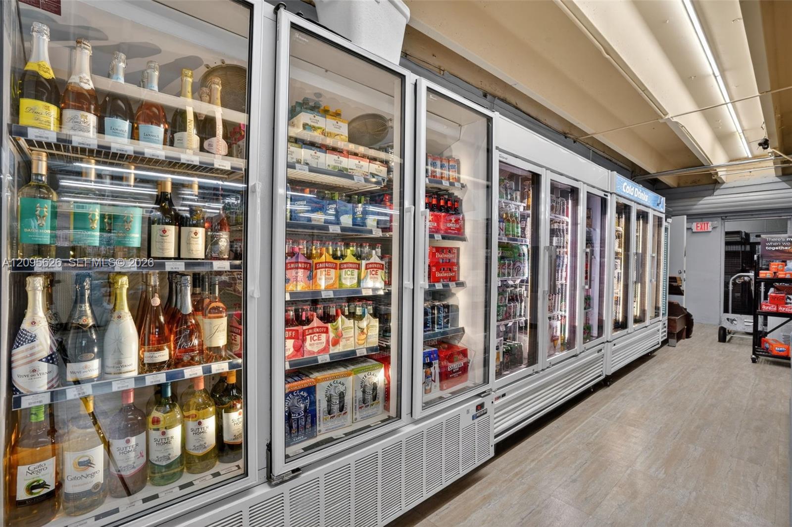 Turnkey Grocery Property Photo 19