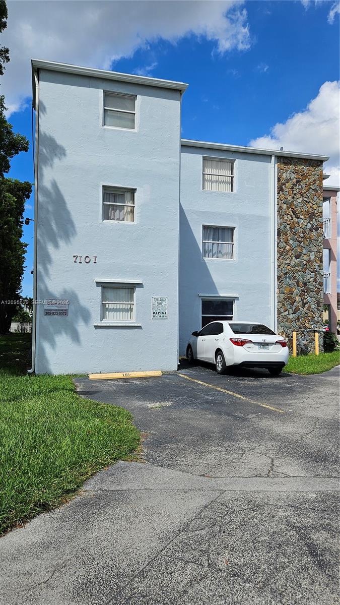7101 SW 89th Court 101
