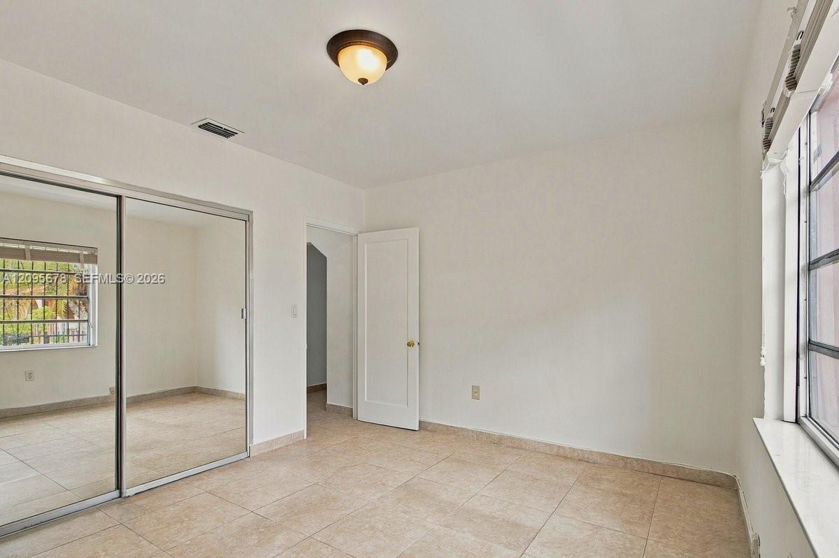 2428 Sw 12th Street Property Photo 43
