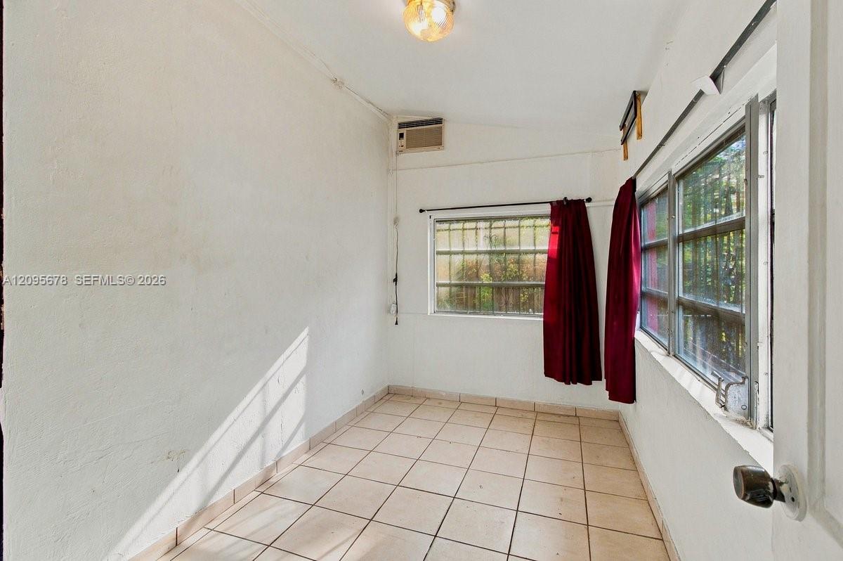 2428 Sw 12th Street Property Photo 50