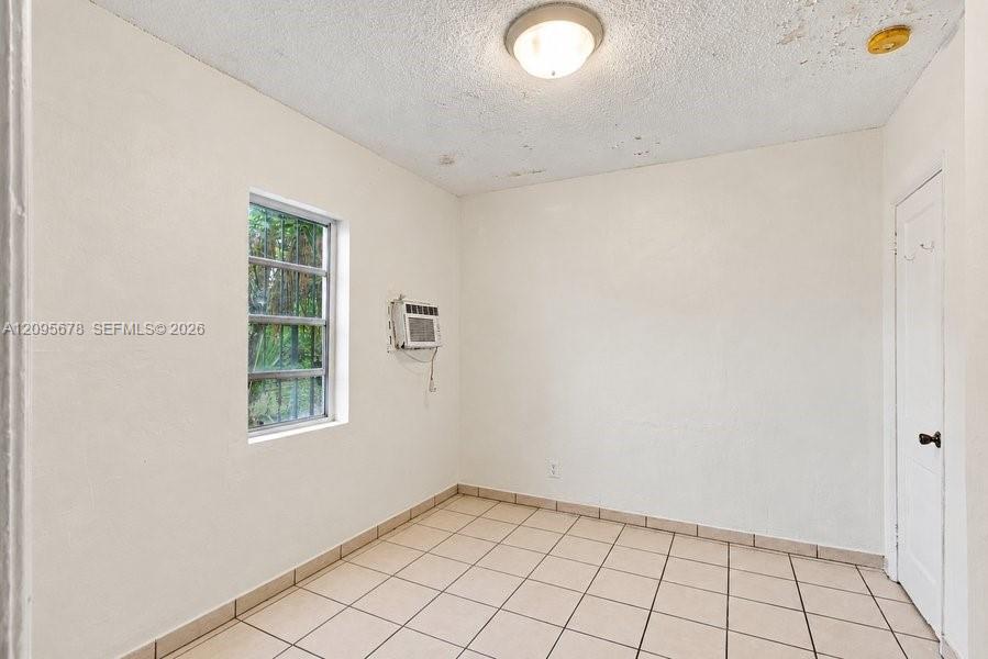 2428 Sw 12th Street Property Photo 52