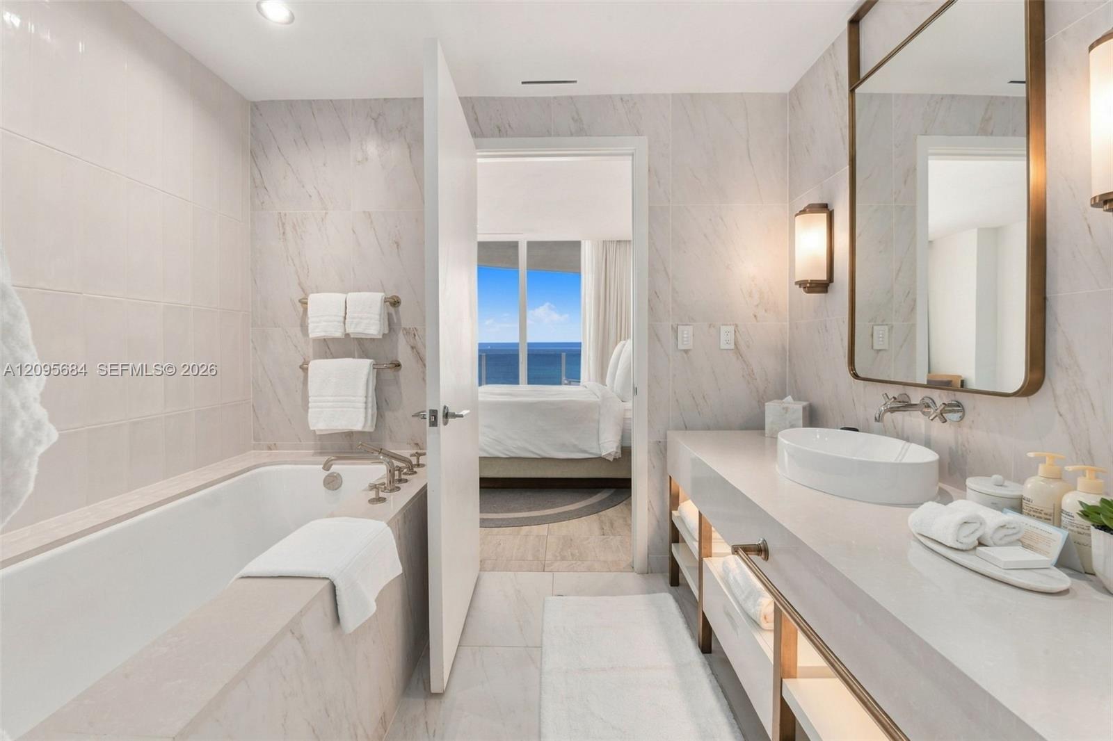 525 N Fort Lauderdale Beach Boulevard 1504 Property Photo 17