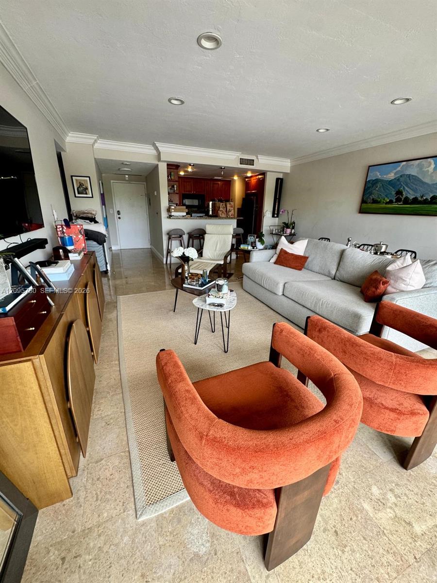 2451 Brickell Avenue 5p Property Photo 3