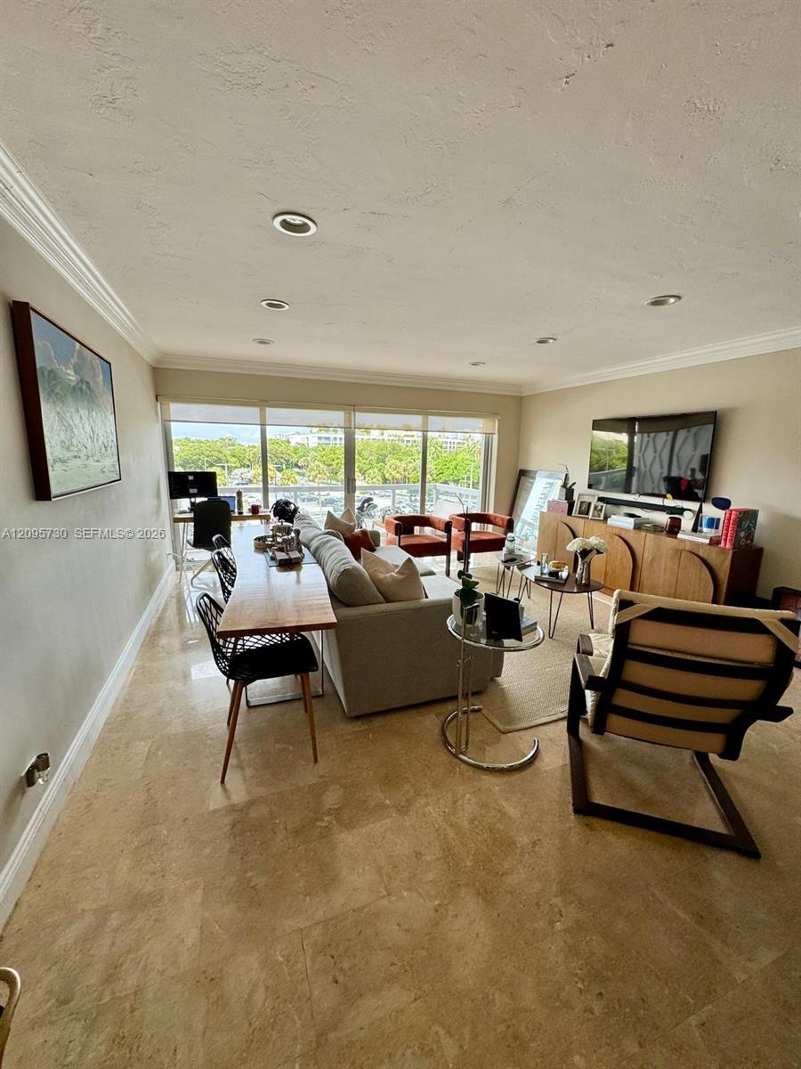 2451 Brickell Avenue 5p Property Photo 11