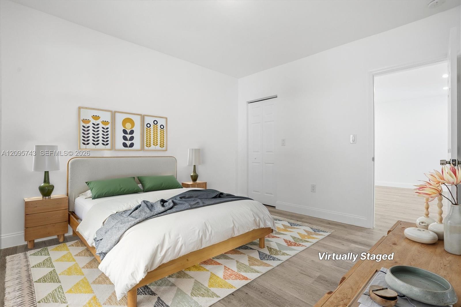 4237 Sw 7th Street Property Photo 6