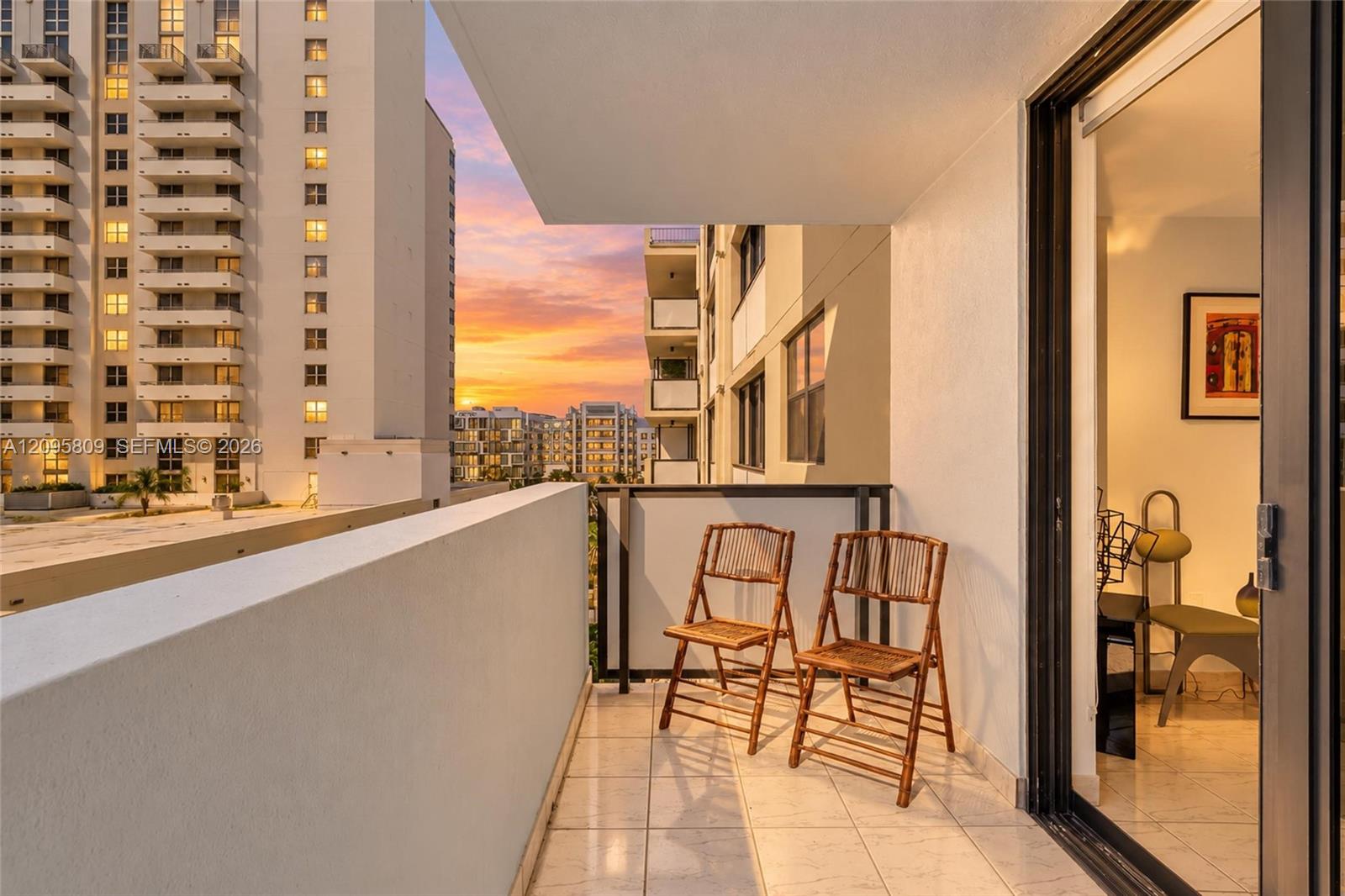 1623 Collins Avenue 812 Property Photo 5