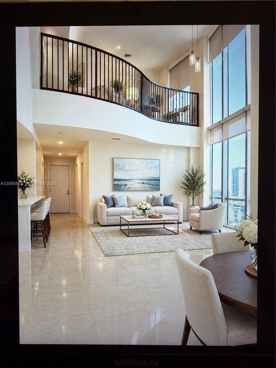 300 S Biscayne Boulevard Loft 1034 Property Photo 1