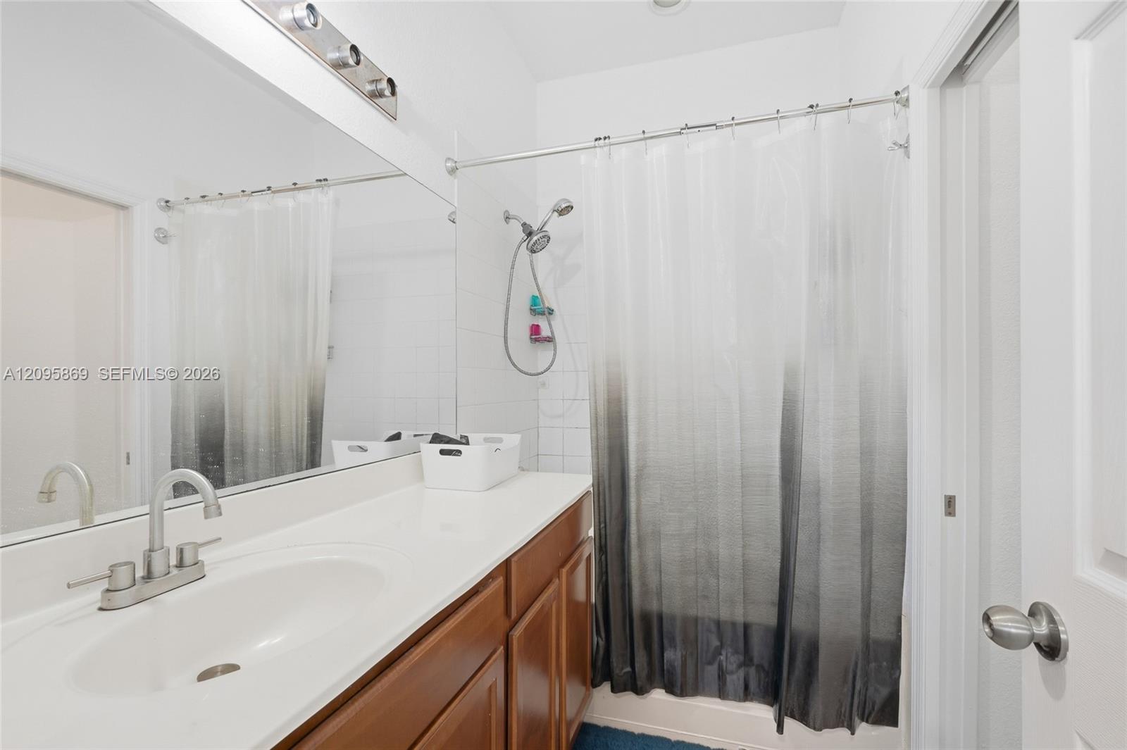 10870 Nw 88th Terrace 214 Property Photo 18
