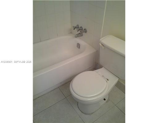 1801 S Treasure Drive 419 Property Photo 5