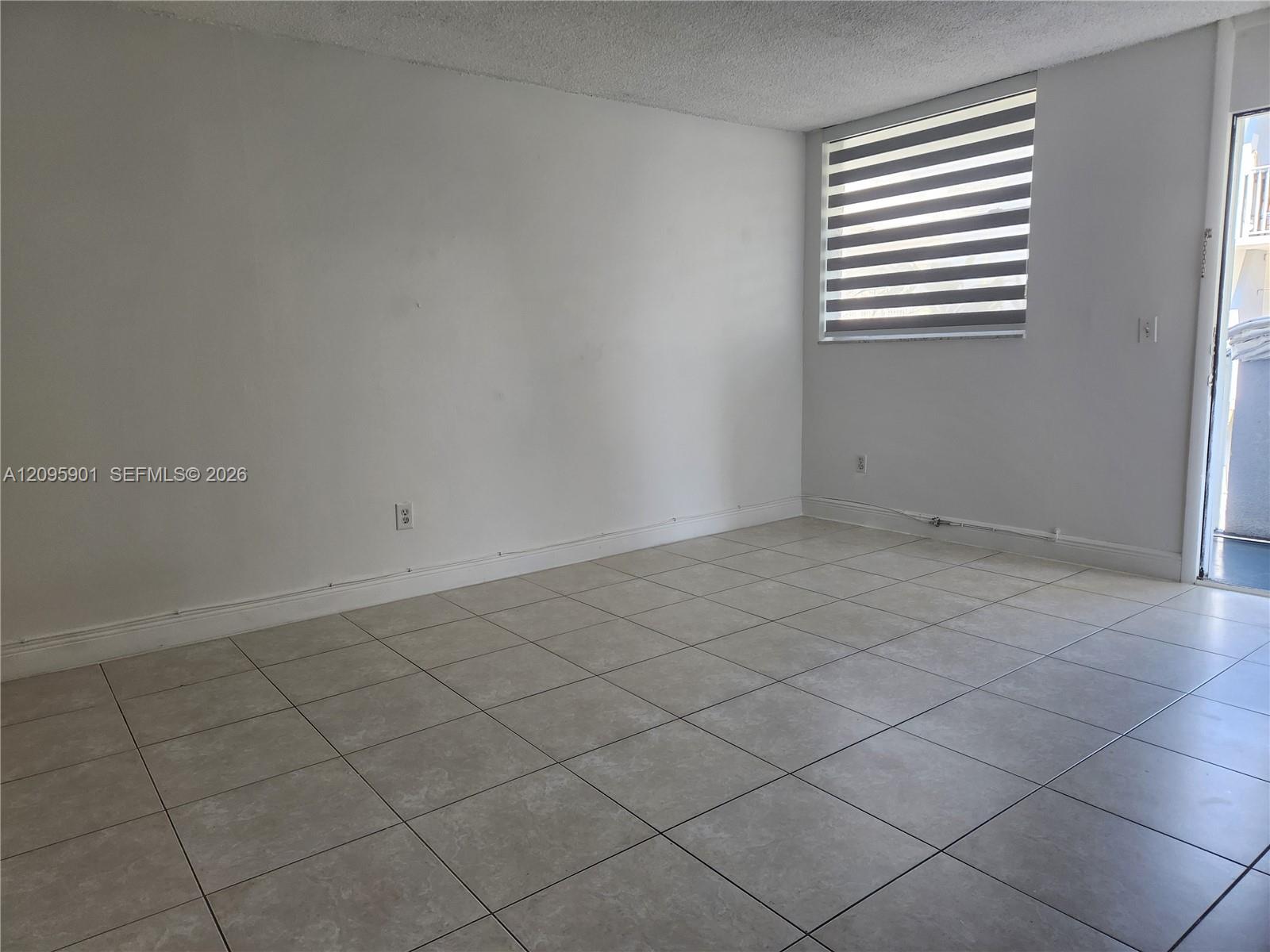 1801 S Treasure Drive 419 Property Photo 7