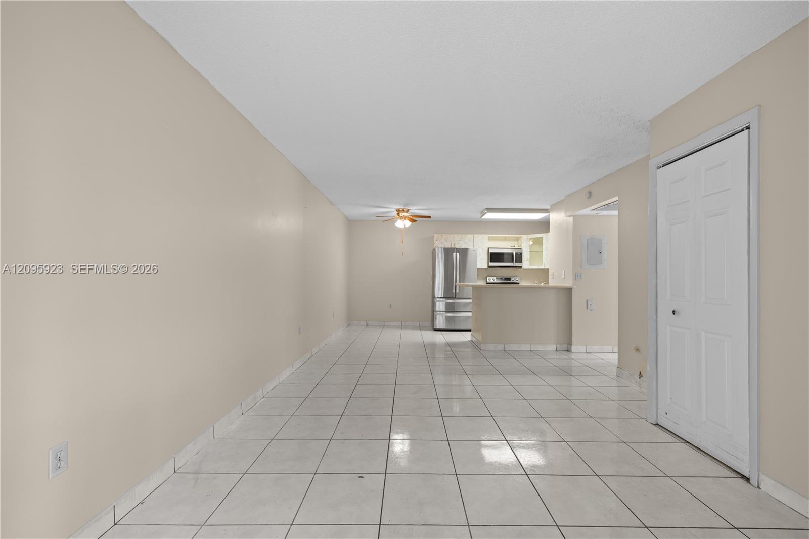 15619 Sw 73rd Cir Terrace 10-9 Property Photo 1