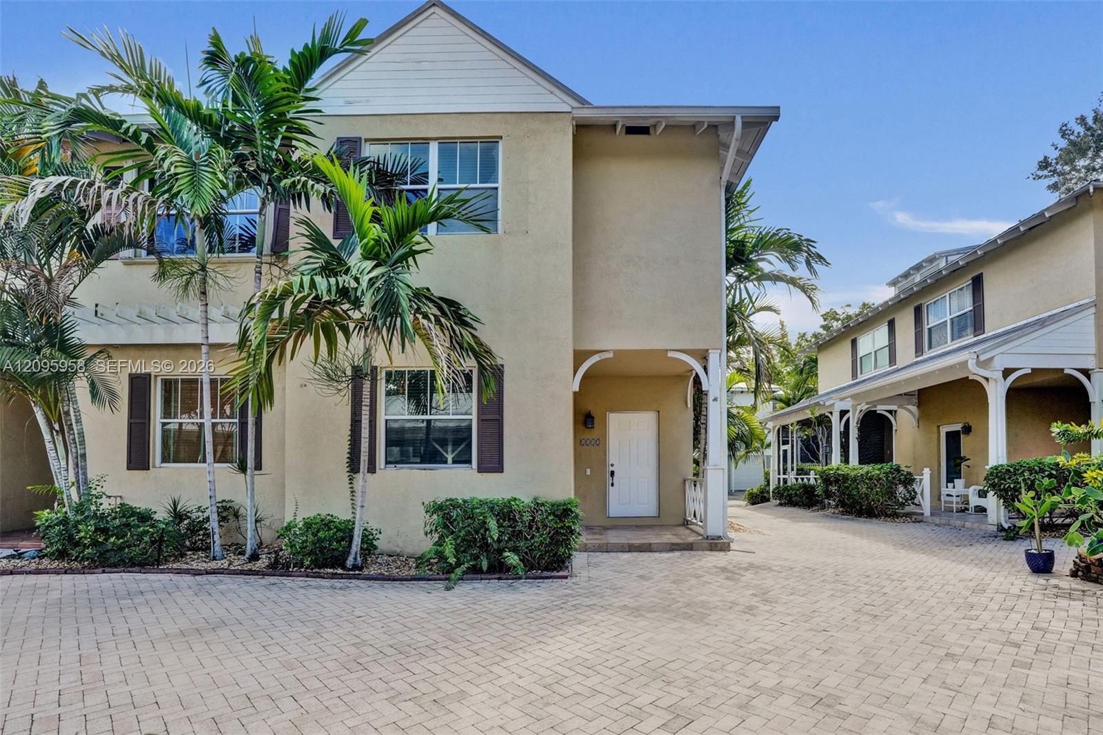 1212 W Las Olas Boulevard Property Photo 1