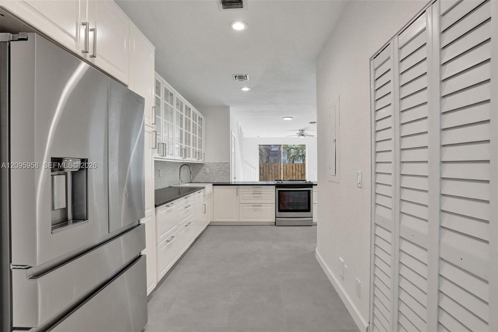 1212 W Las Olas Boulevard Property Photo 6