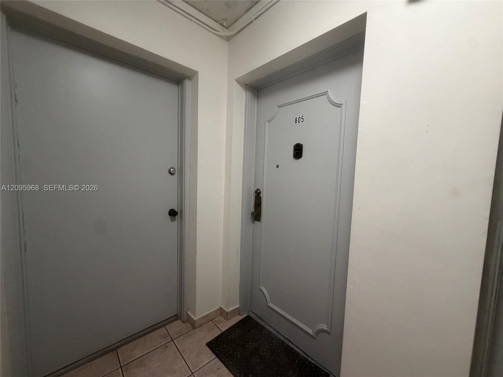 245 18th Street 805 Property Photo 6