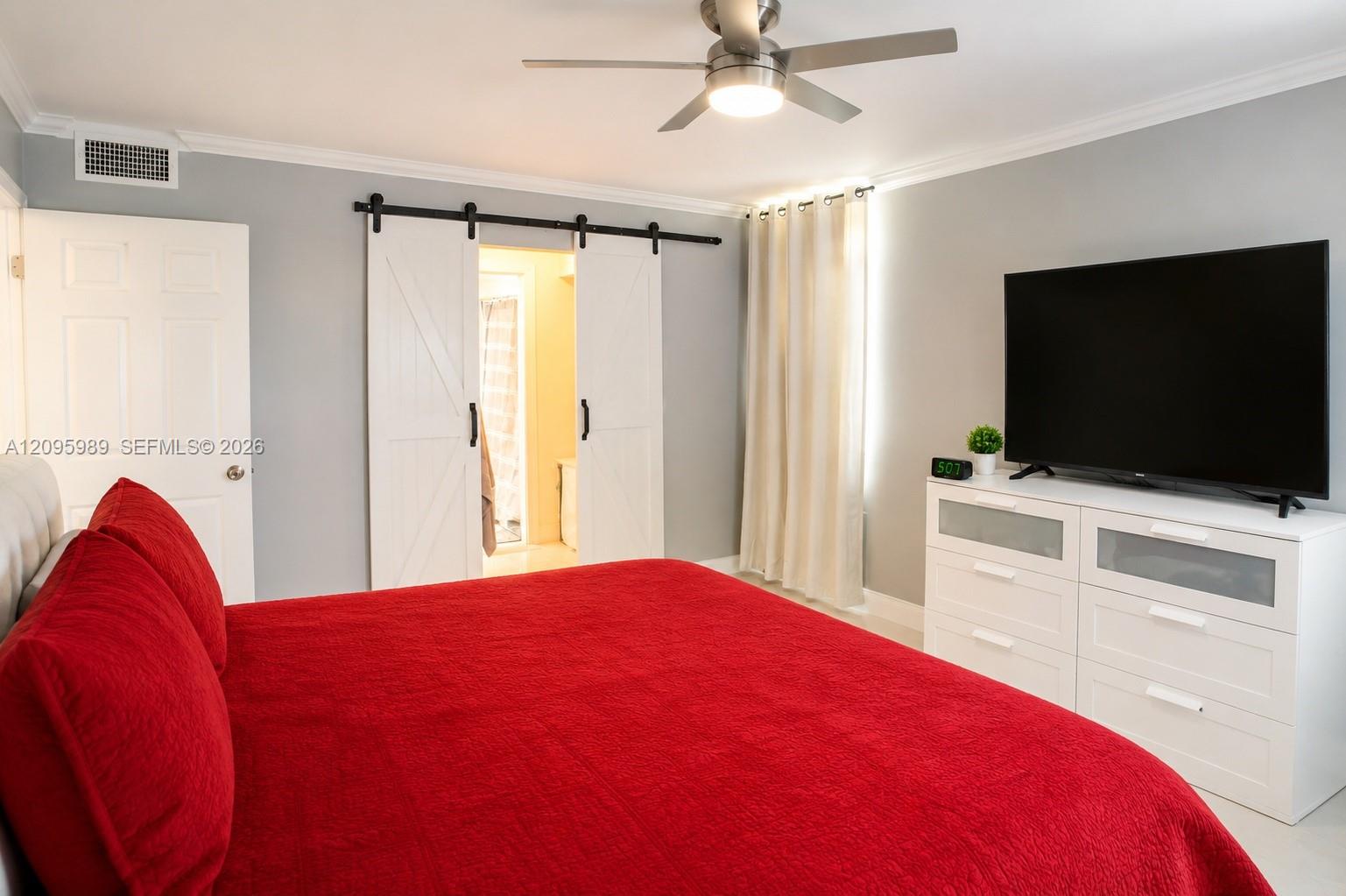 A12095989 Property Photo 2