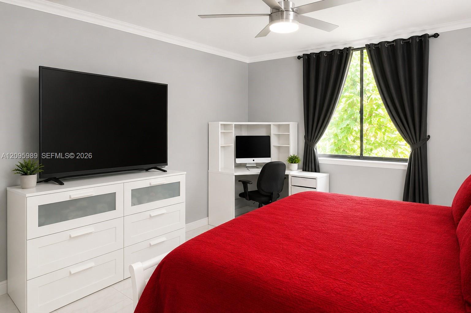 A12095989 Property Photo 4