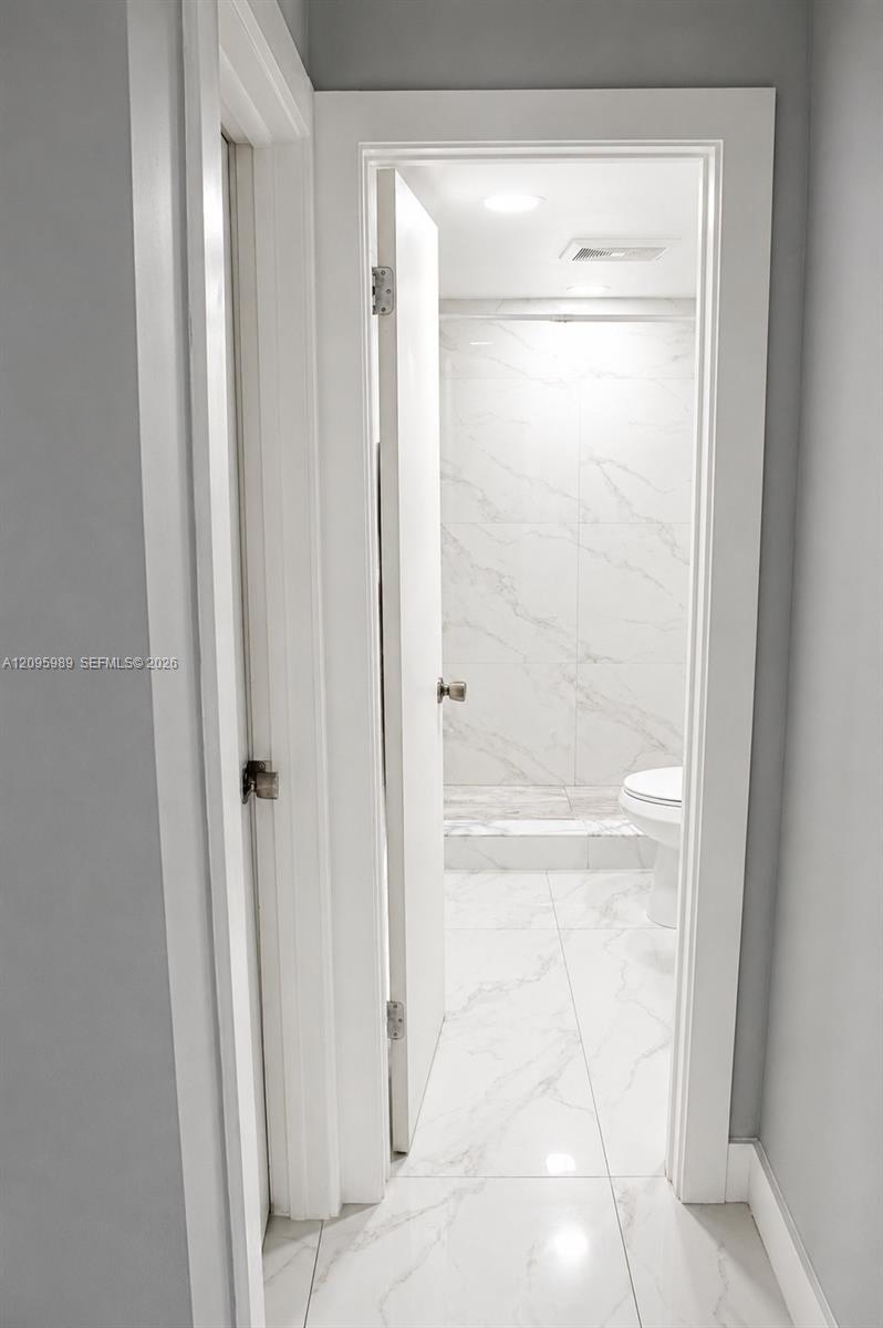 A12095989 Property Photo 15
