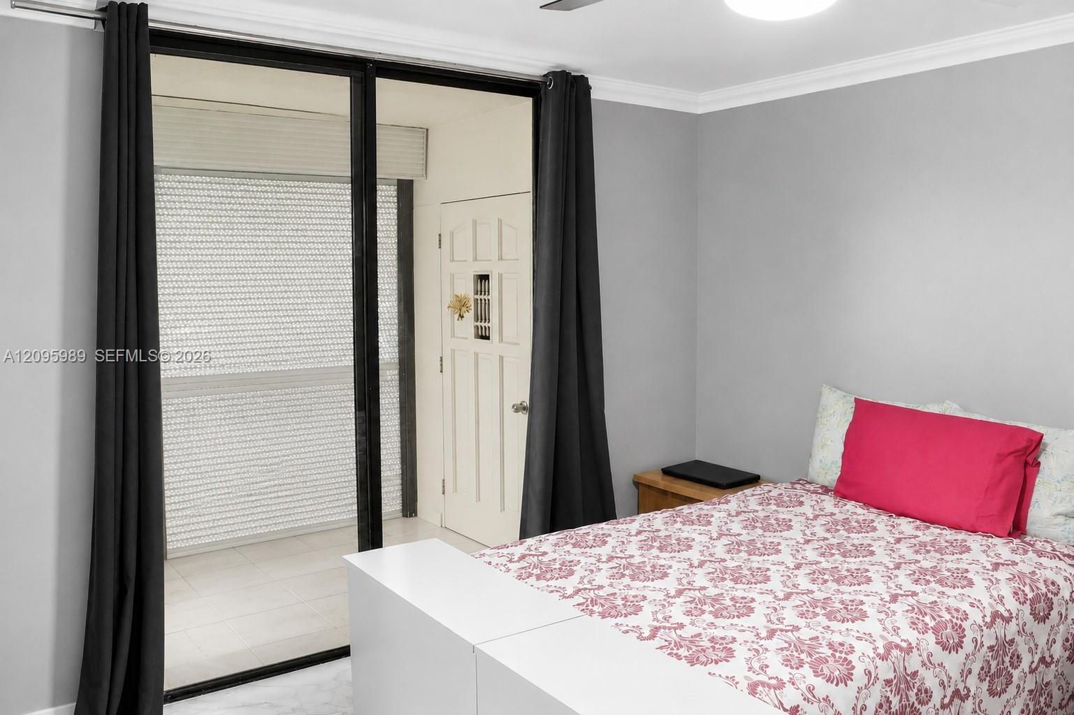A12095989 Property Photo 19