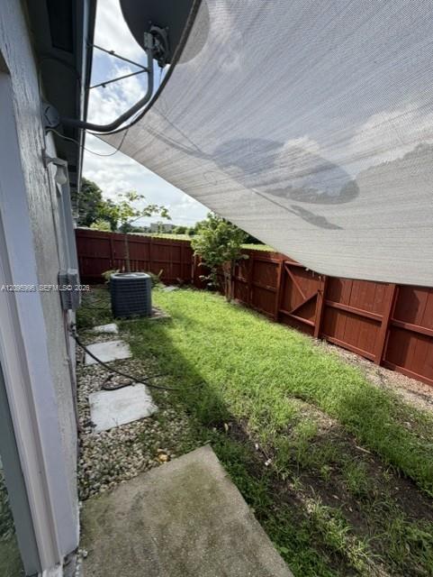 28402 Sw 141st Place Property Photo 11