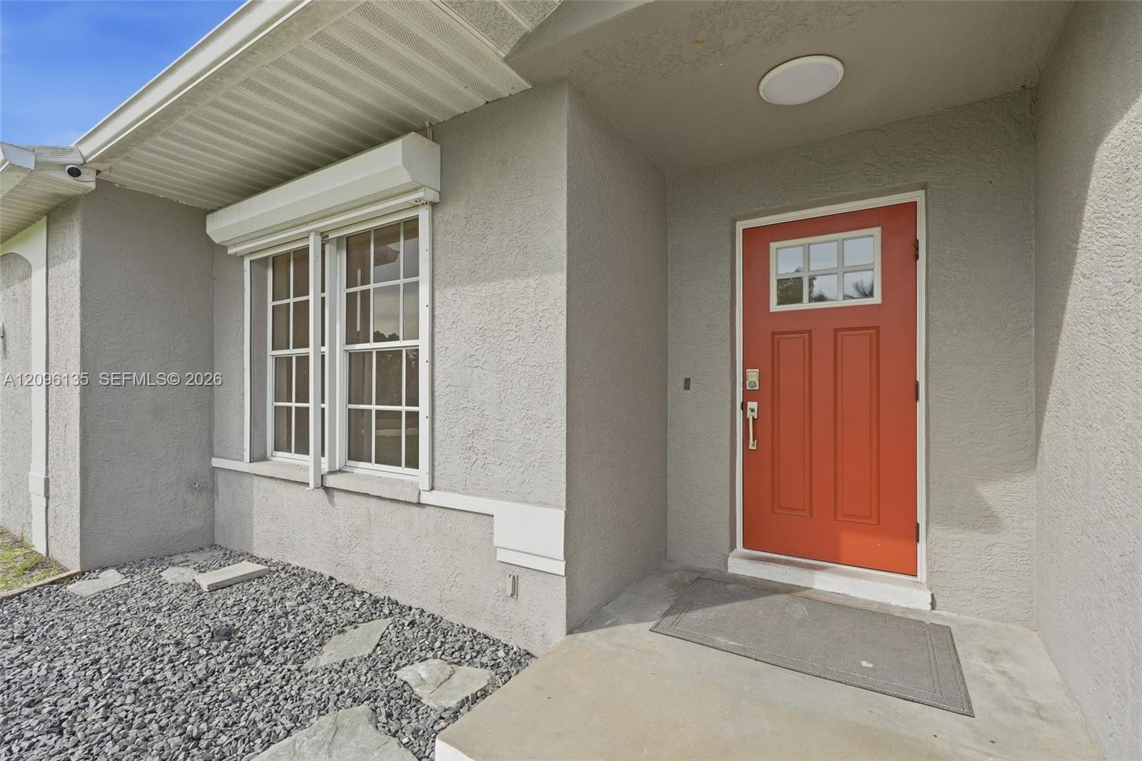 A12096135 Property Photo 12