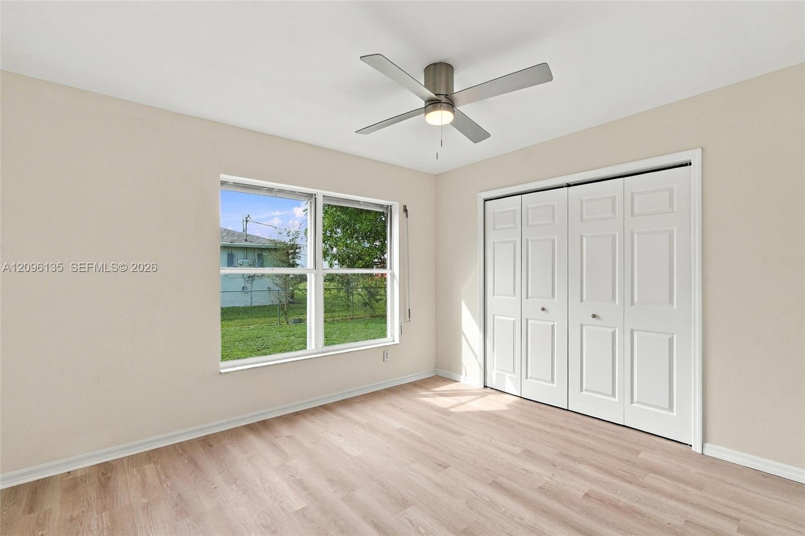 A12096135 Property Photo 24