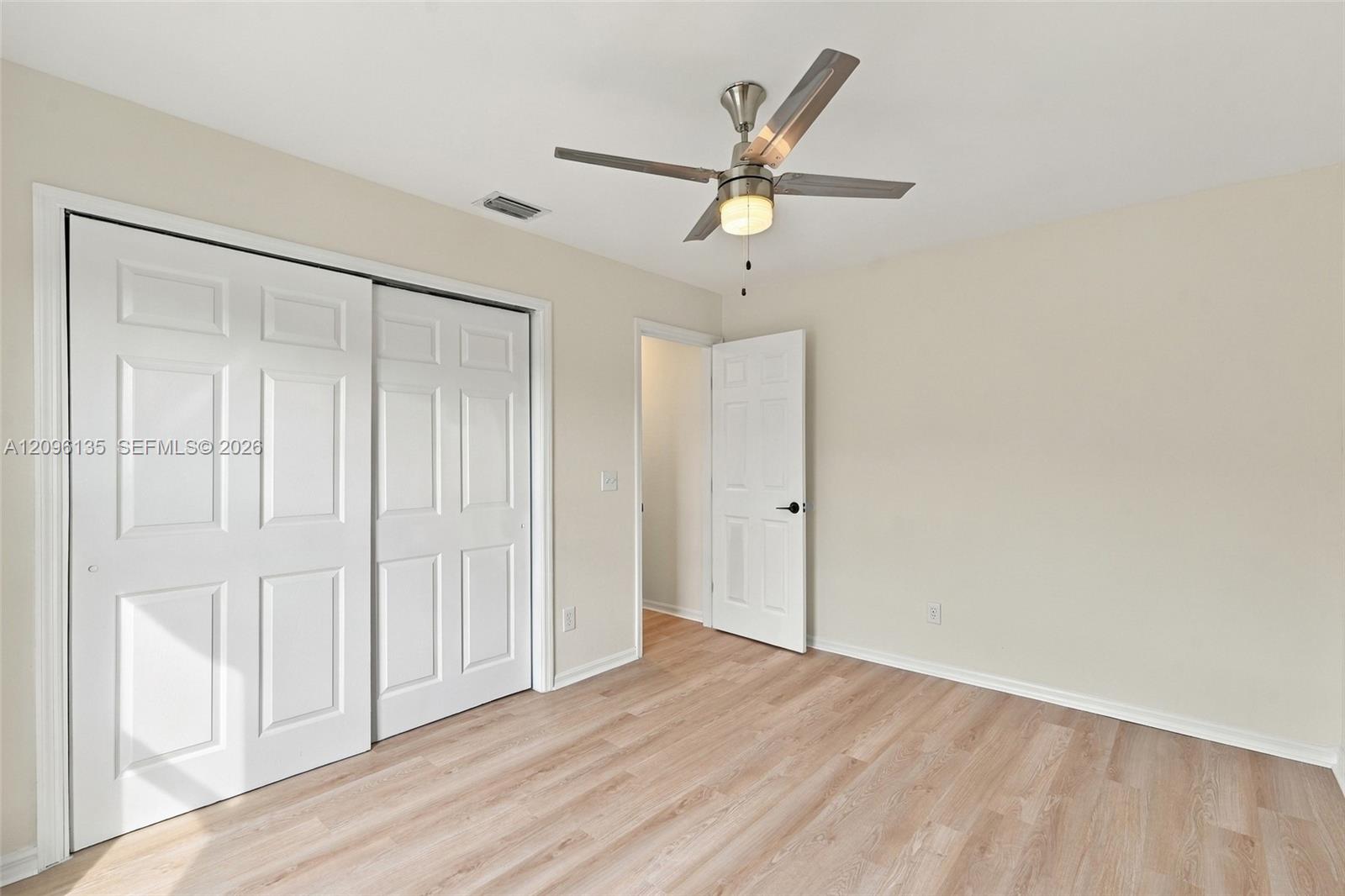 A12096135 Property Photo 31