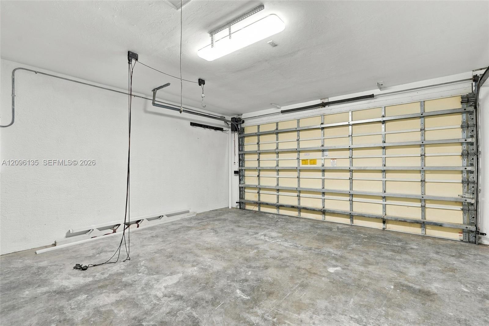 A12096135 Property Photo 34