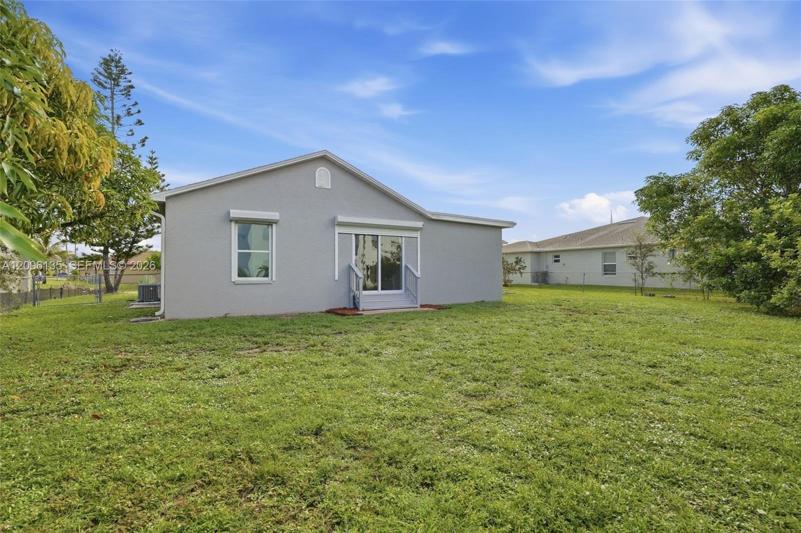 A12096135 Property Photo 36