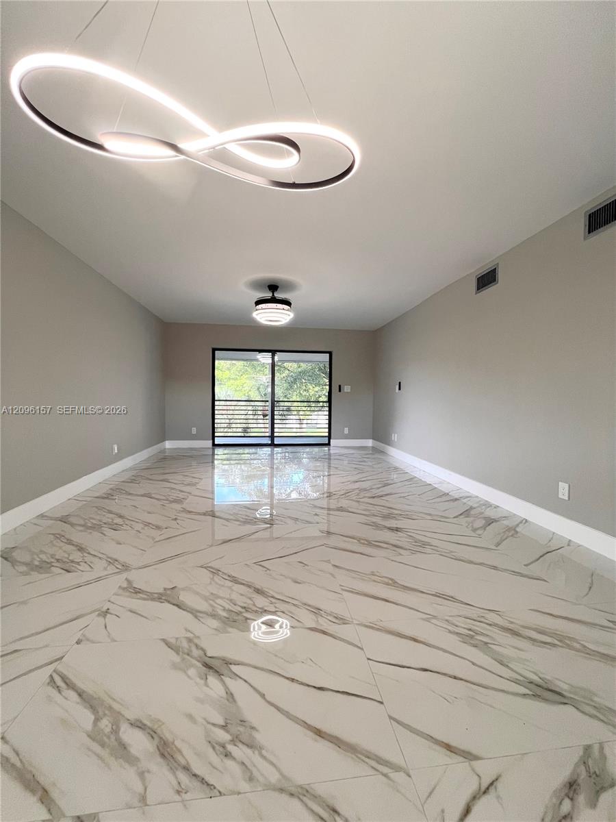 4940 E Sabal Palm Boulevard 312 Property Photo 10