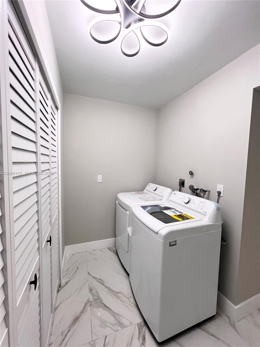 4940 E Sabal Palm Boulevard 312 Property Photo 14