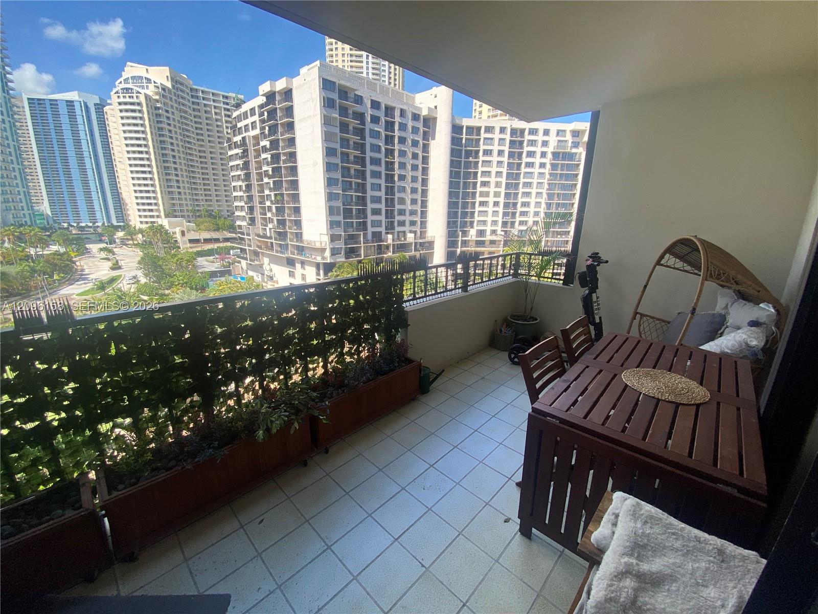 520 Brickell Key Drive A912 Property Photo 4