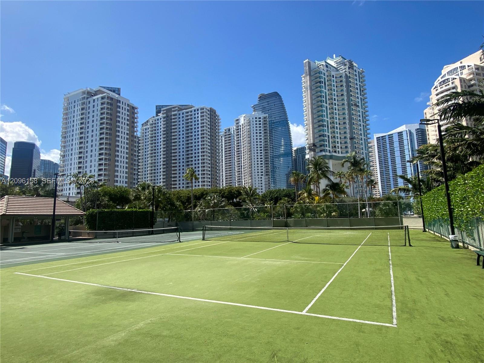 520 Brickell Key Drive A912 Property Photo 12