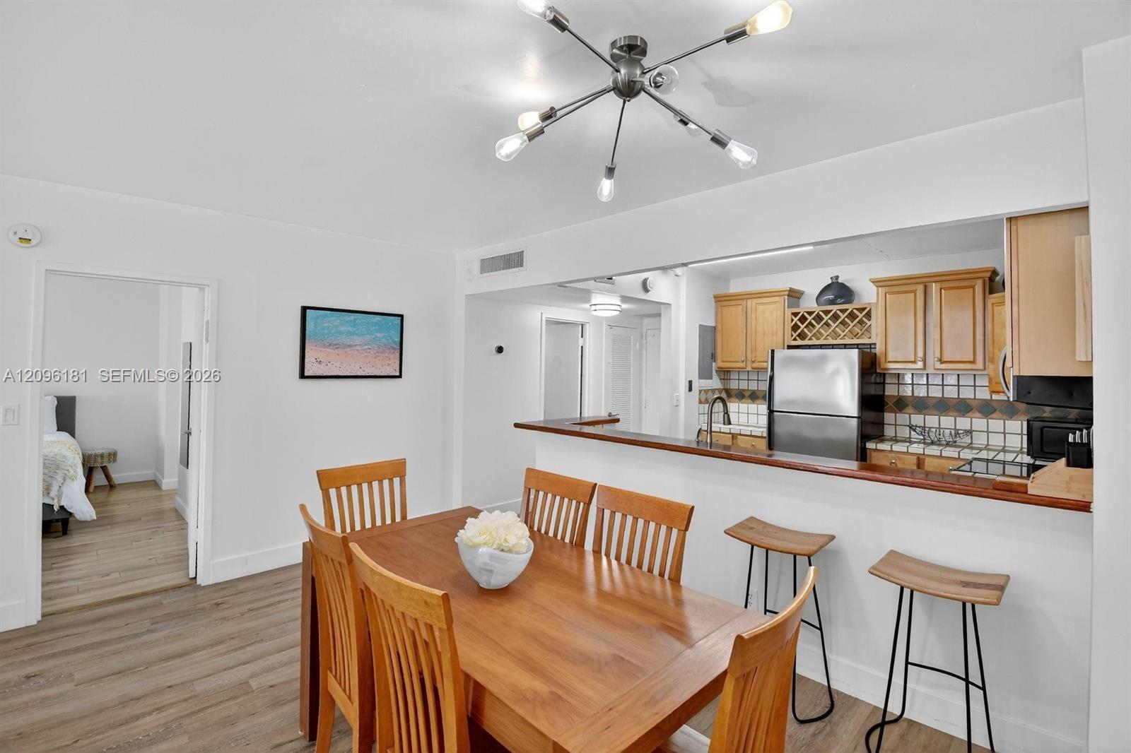 3725 S Ocean Drive 405 Property Photo 10