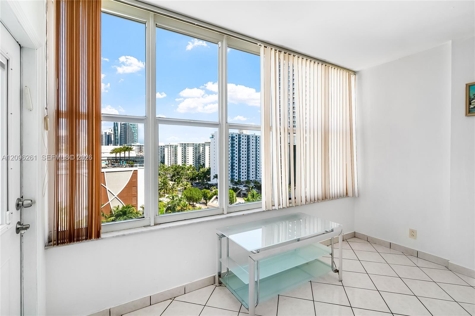 1801 S Ocean Drive Ph35 Property Photo 12