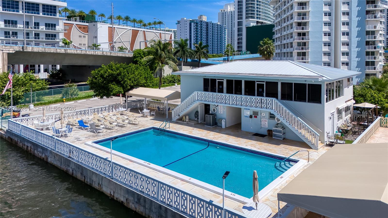 1801 S Ocean Drive Ph35 Property Photo 30
