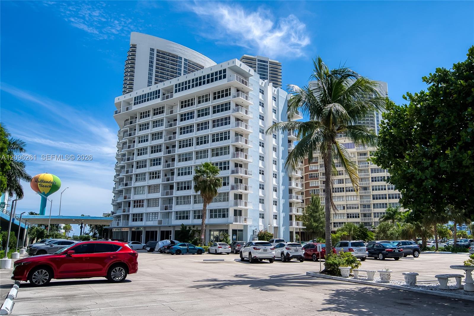 1801 S Ocean Drive Ph35 Property Photo 36