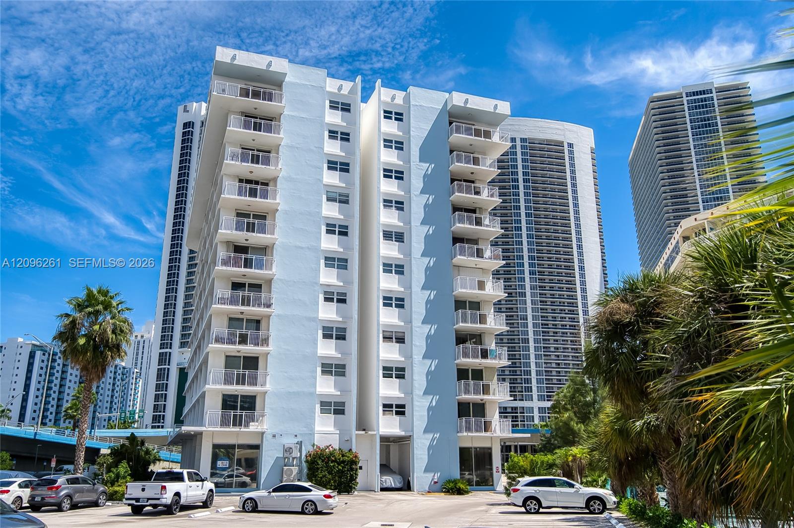 1801 S Ocean Drive Ph35 Property Photo 37