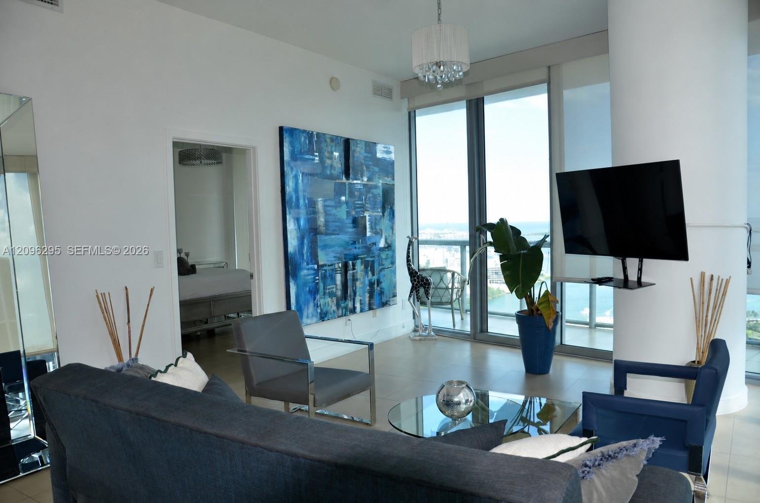 888 Biscayne Boulevard 4701 Property Photo 10