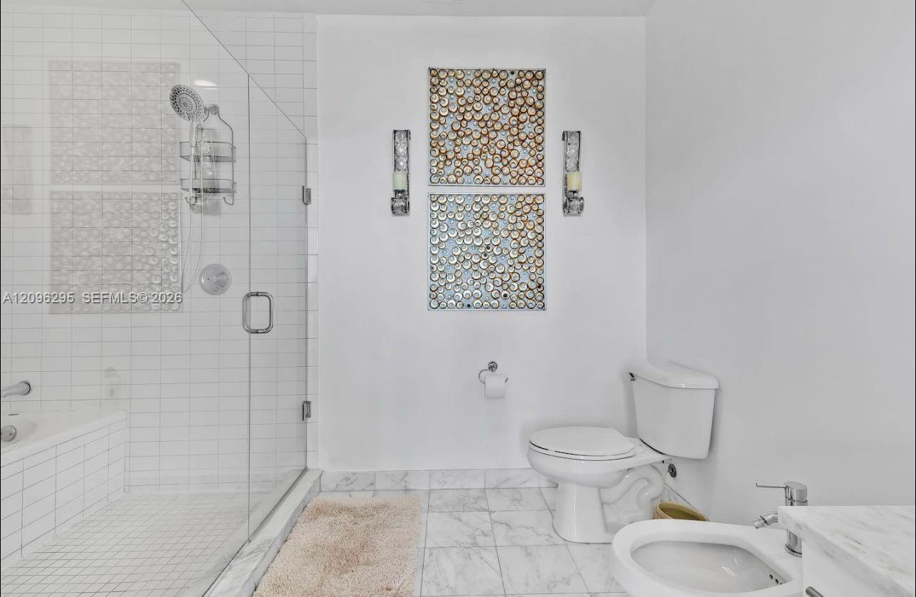 888 Biscayne Boulevard 4701 Property Photo 17