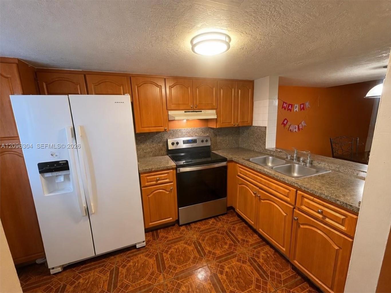 14030 Ne 3rd Court Property Photo 2