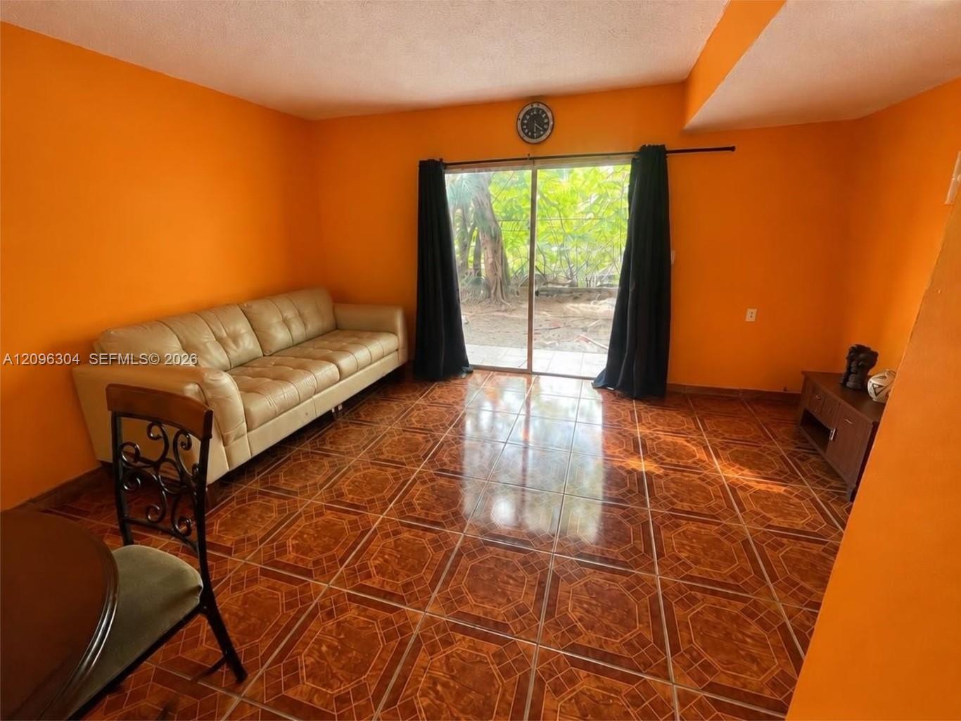 14030 Ne 3rd Court Property Photo 6
