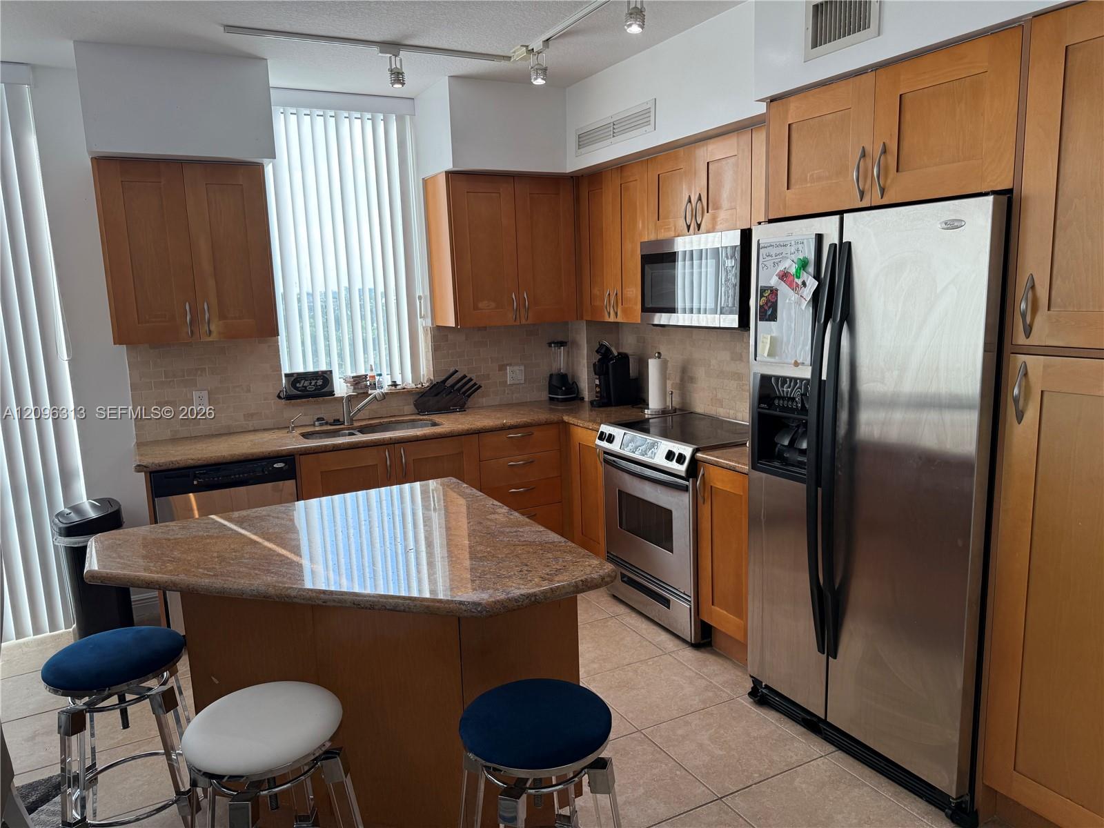 1745 E Hallandale Beach Boulevard 507w Property Photo 4