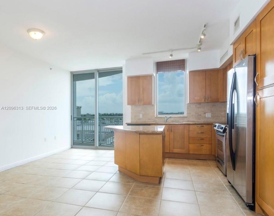 1745 E Hallandale Beach Boulevard 507w Property Photo 23